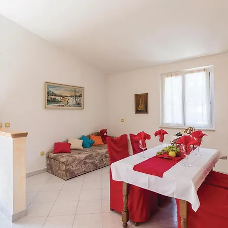 Сasa de vacaciones Stunning Home In Pula With Wifi Pula