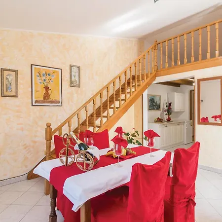 度假居 2 Bedroom Amazing In