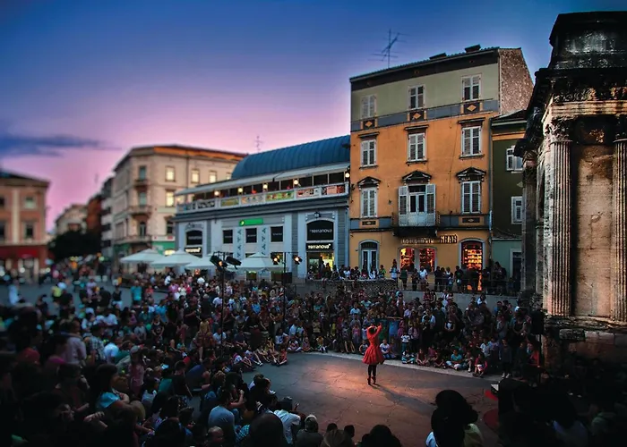 2 Bedroom Amazing Home In Pula * Pula