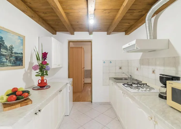 Holiday home 2 Bedroom Amazing Home In Pula *